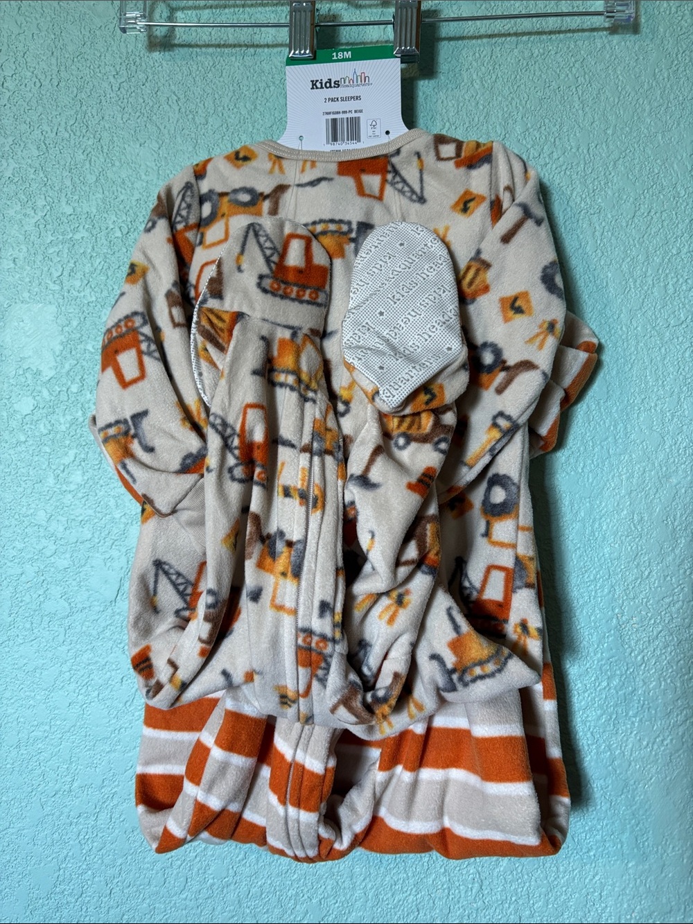 🆕 Kids 2 pack footie fleece pajamas, orange and tan - NWT - Picture 3 of 3